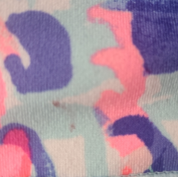 Lilly Pulizer Luxletic Weekender Crop Legging - Picture 5 of 8